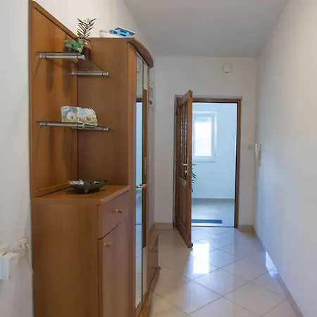 Апартаменты In - Insel Pasman 53913 Ткон