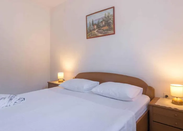 In - Insel Pasman 53913