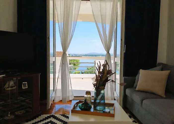 Апартаменты In - Insel Pasman 53913 Ткон