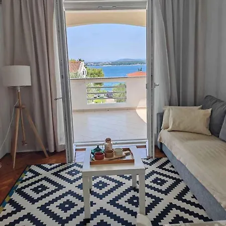 In - Insel Pasman 53913